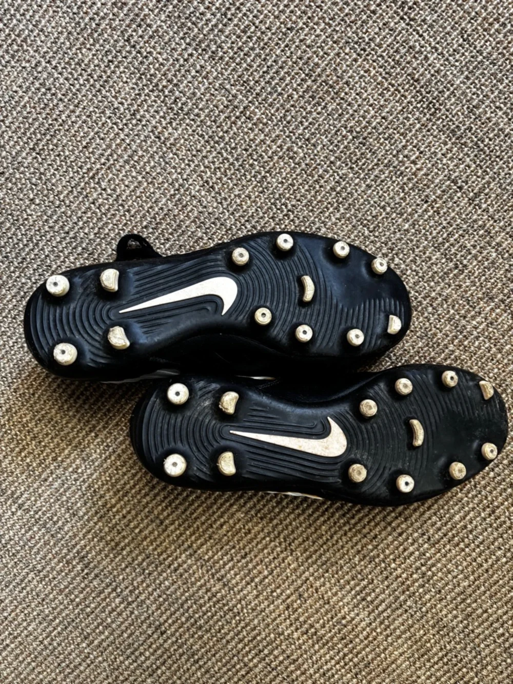 Nike Tiempo Multi-Ground Low Top  Youth Size 5 Black Soccer Cleats